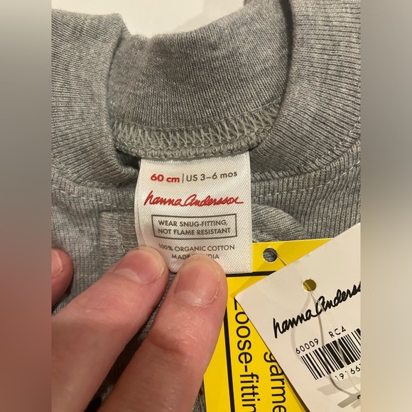 NWT - Winter - trains w/ animals - Hanna Andersson Organic pajamas - Size 3-6 m - Picture 4 of 7